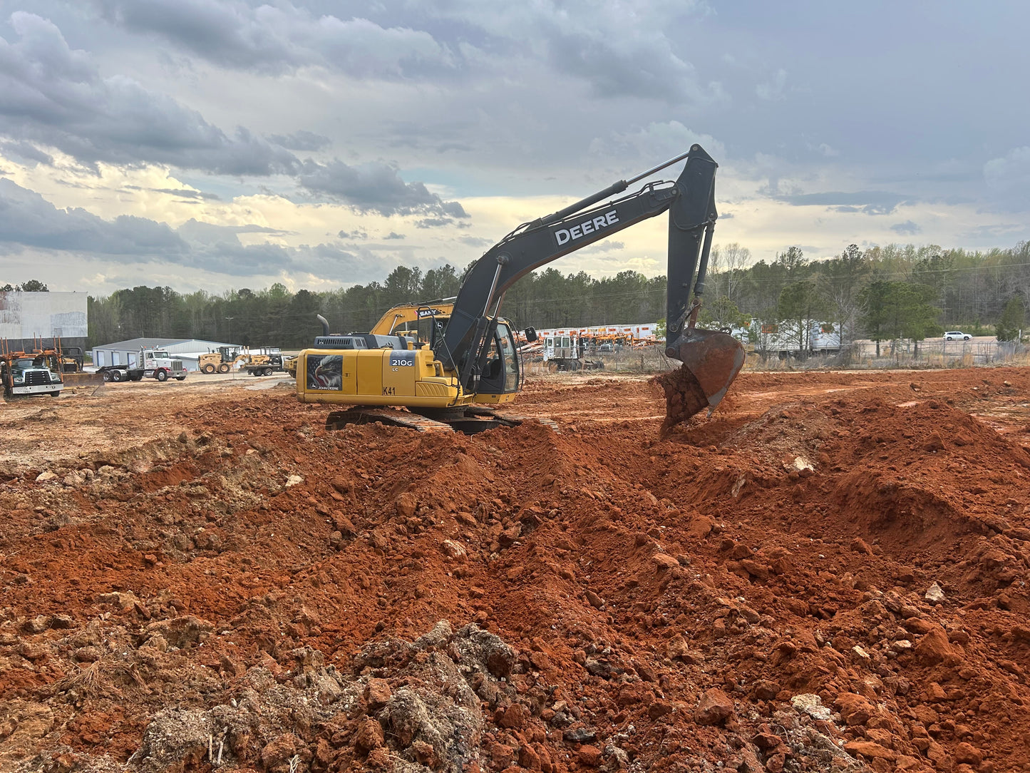 2014 Deere 210G LC Crawler Excavator