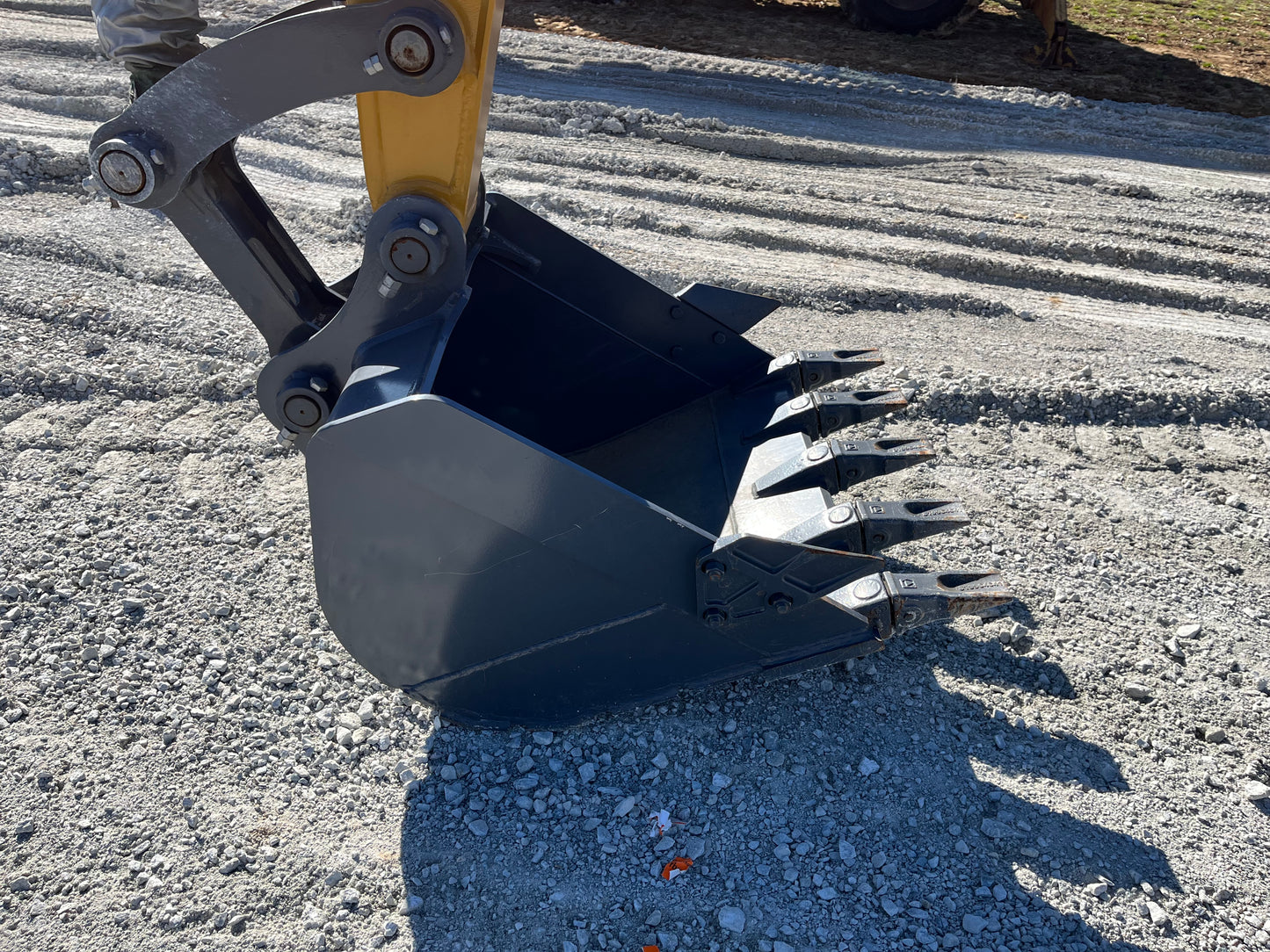 2022 XCMG XE80U Crawler Excavator