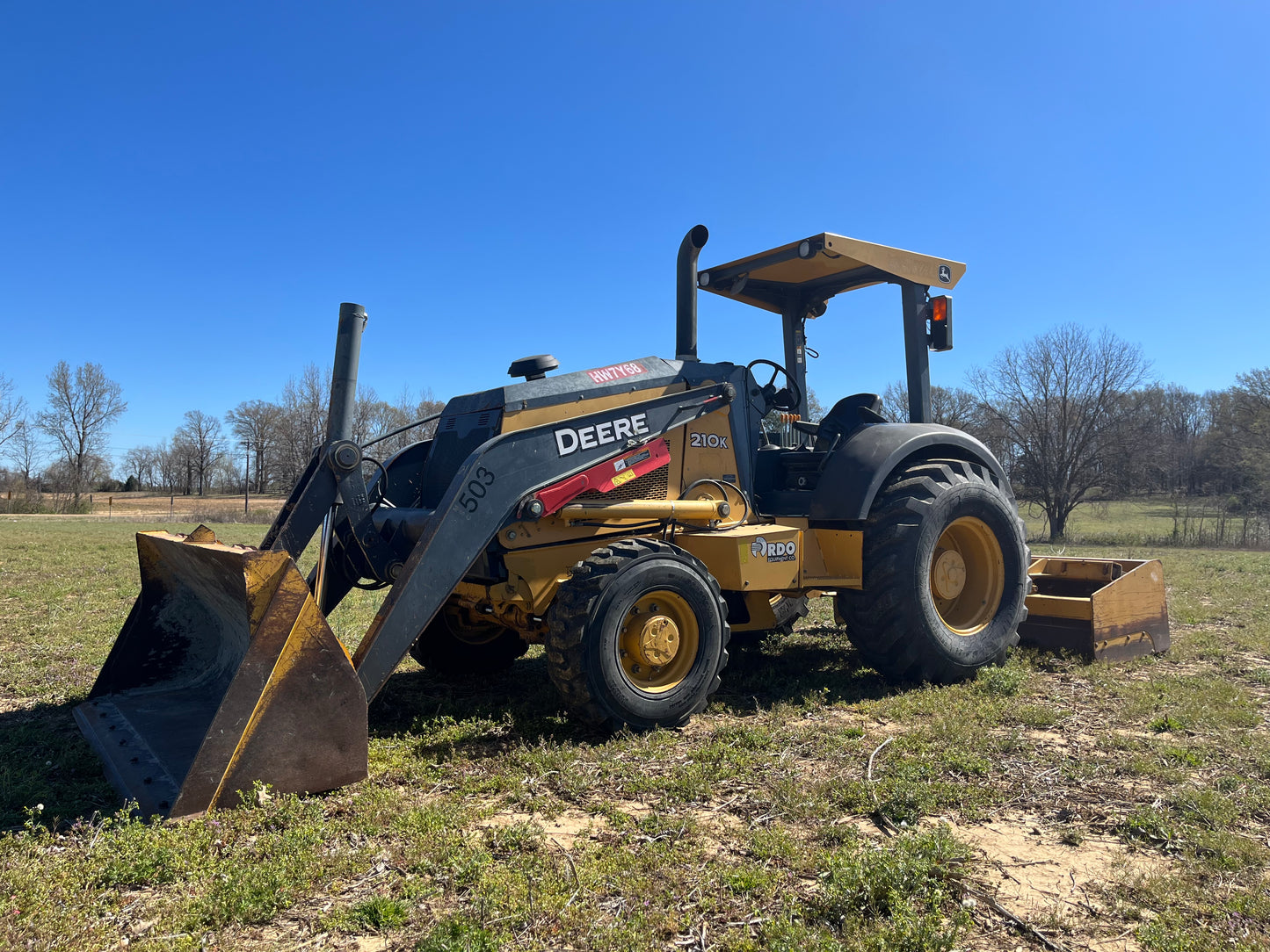2014 John Deere 210K Skip Loader
