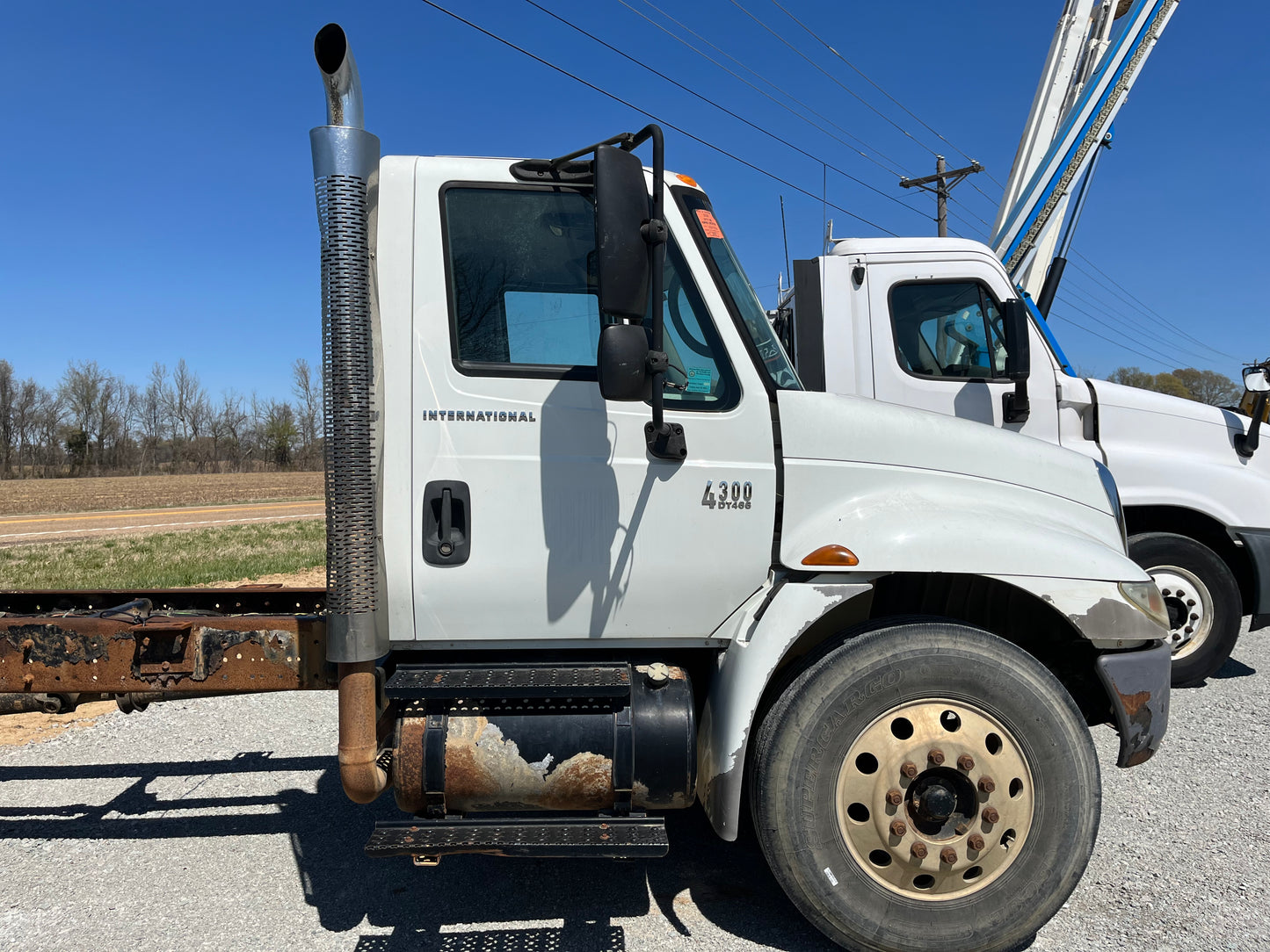 2007 International DuraStar 4300 Cab & Chassis