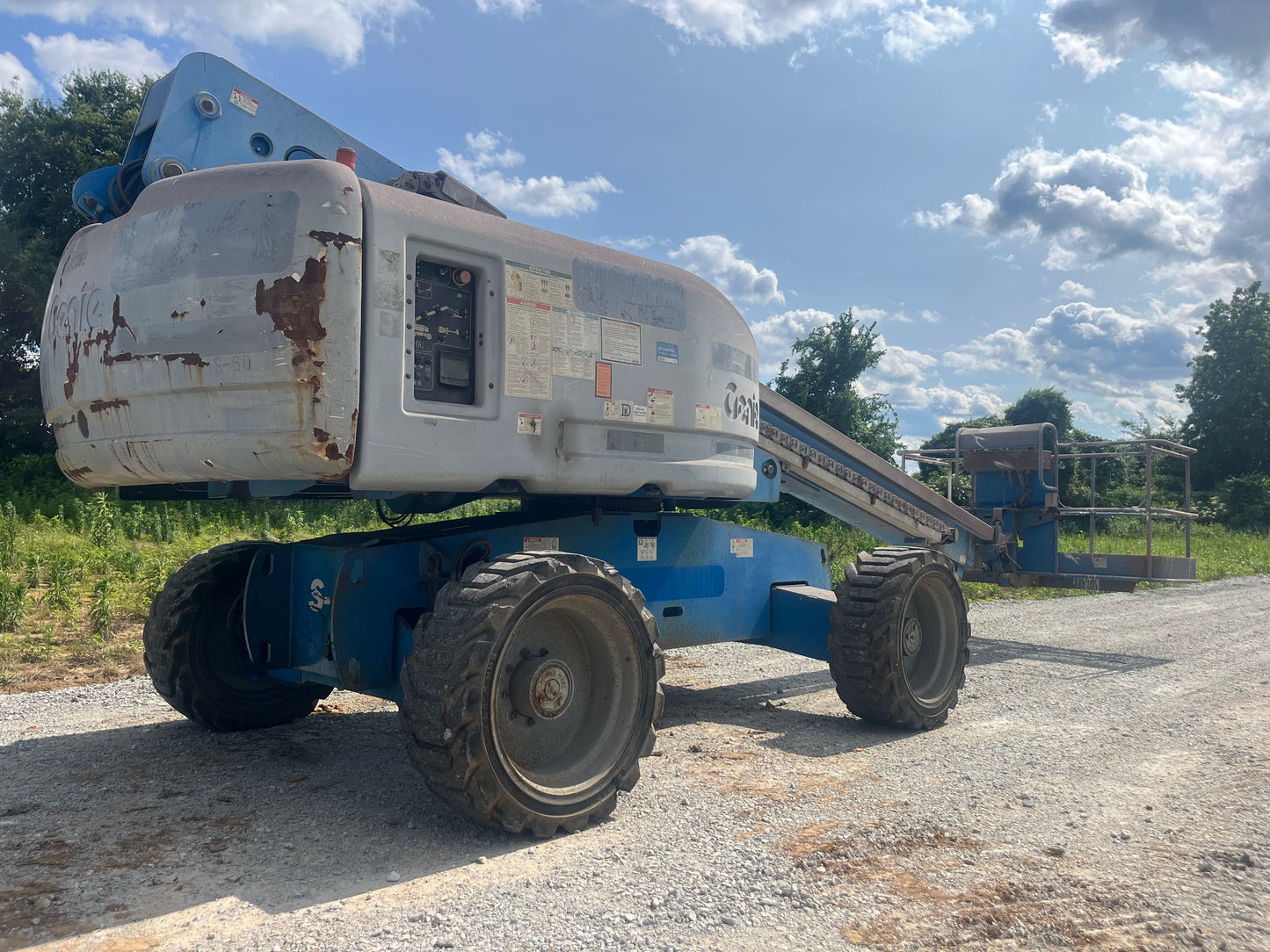 2013 Genie S-60X Telescopic Boom Lift