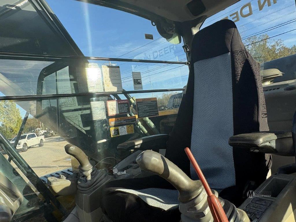 2014 Deere 210G LC Crawler Excavator