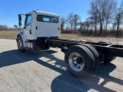 2018 Freightliner Business Class M2 106 Cab & Chassis
