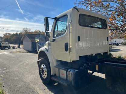 2017 Freightliner Business Class M2 106 Cab & Chassis