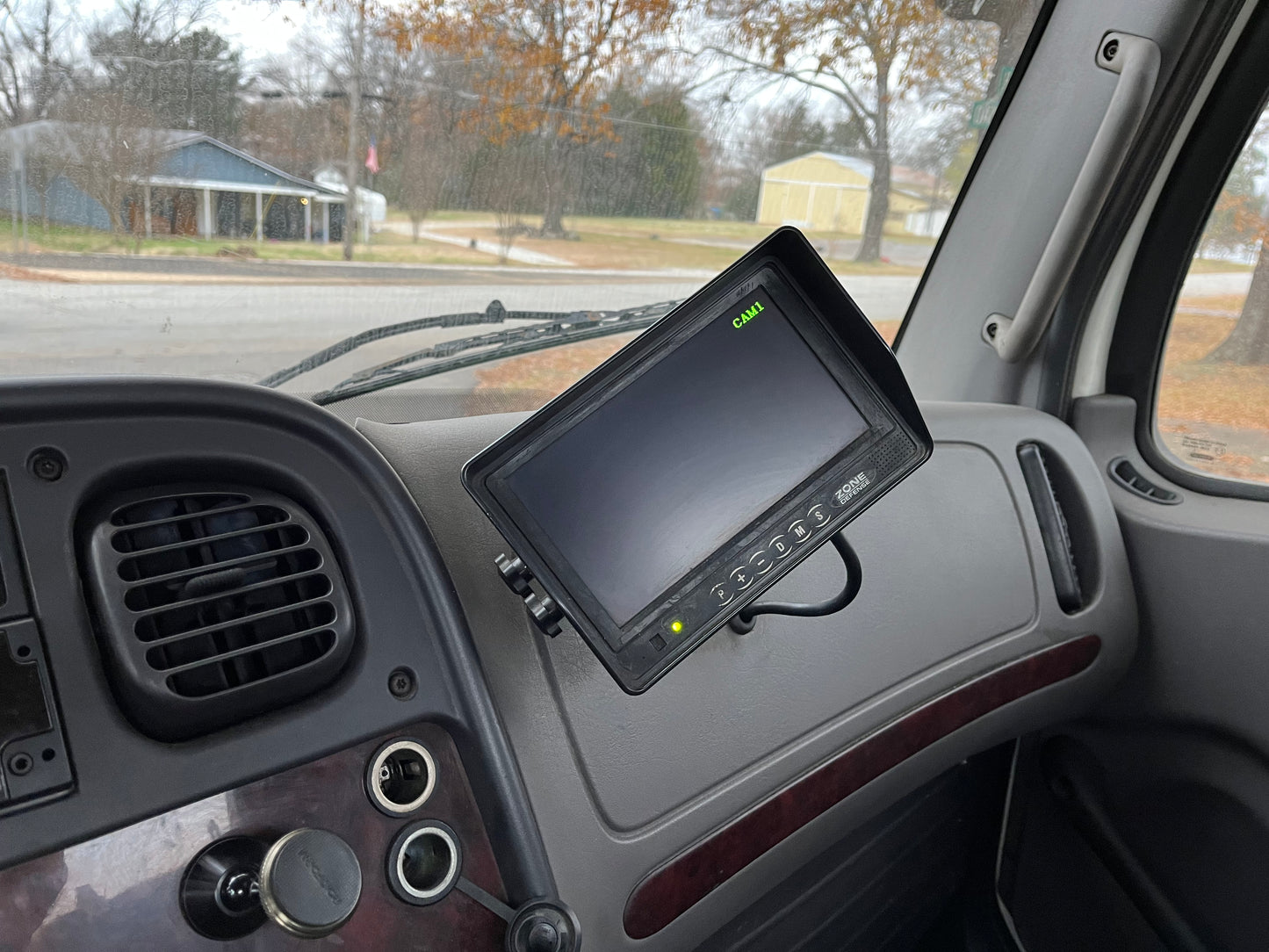2015 Freightliner Business Class M2 106 Cab & Chassis