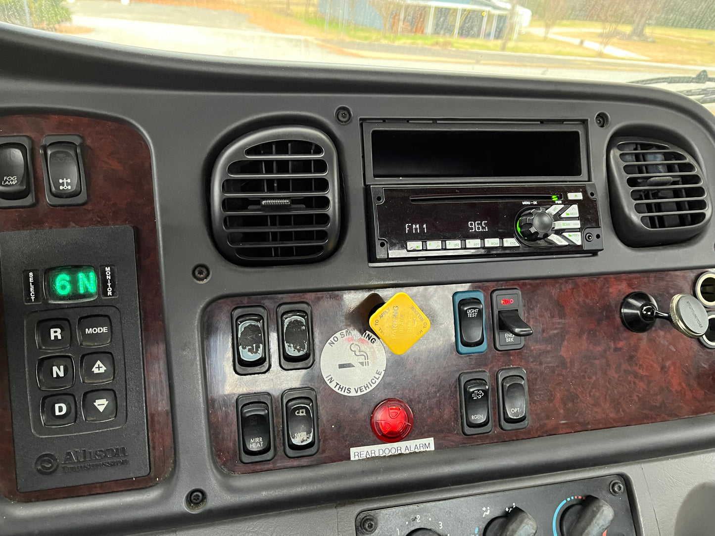 2015 Freightliner Business Class M2 106 Cab & Chassis