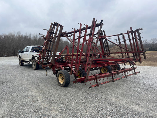 Wil-Rich 1400 Seedbed Finisher