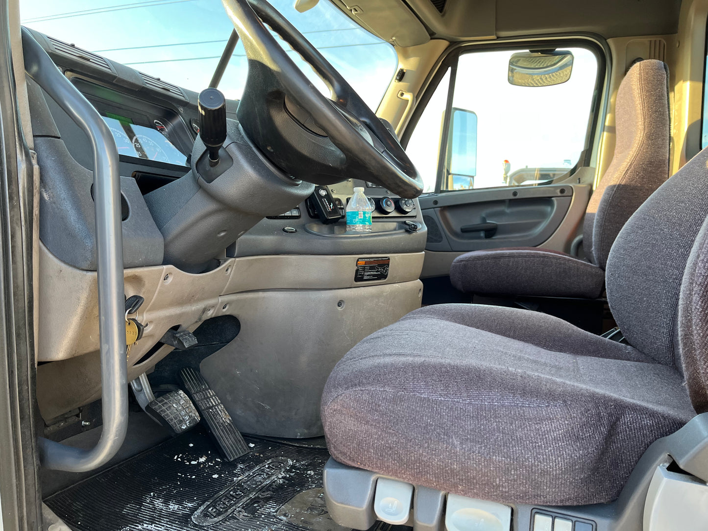 2019 Freightliner Cascadia 113 Day Cab