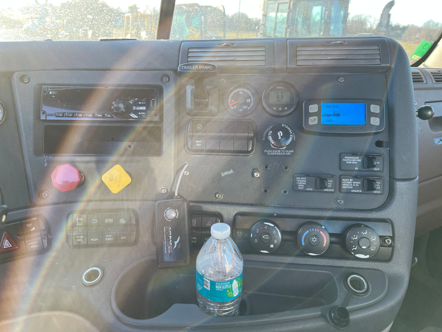 2019 Freightliner Cascadia 113 Day Cab