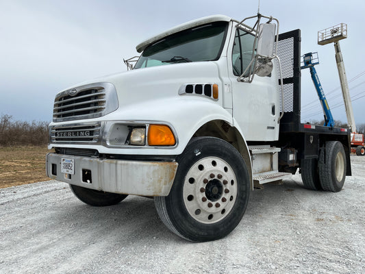 2004 STERLING FLATBED