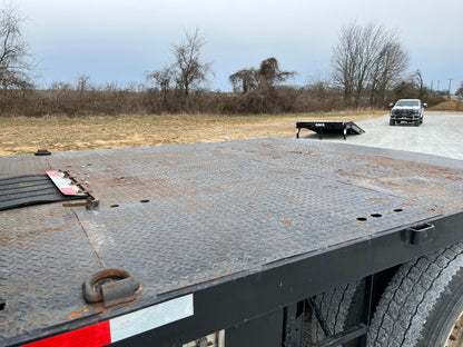 2004 STERLING FLATBED