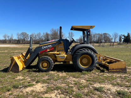 2014 John Deere 210K Skip Loader