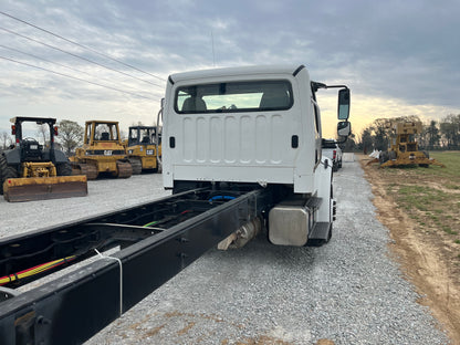 2018 Freightliner Business Class M2 106 Cab & Chassis