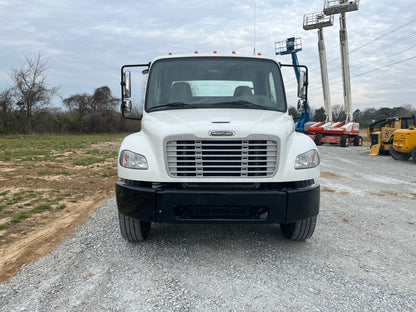2018 Freightliner Business Class M2 106 Cab & Chassis