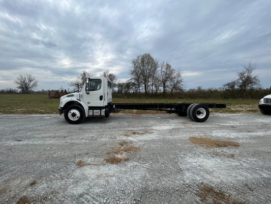 2018 Freightliner Business Class M2 106 Cab & Chassis