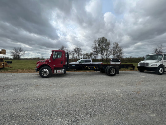 2018 Freightliner Business Class M2 106 Hooklift Truck