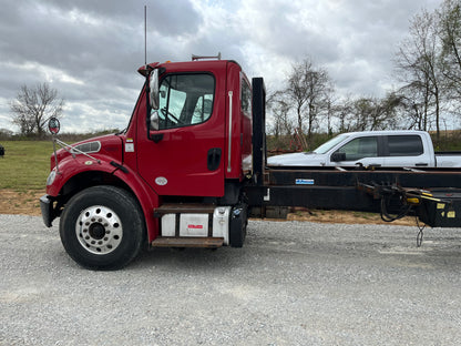 2018 Freightliner Business Class M2 106 Hooklift Truck